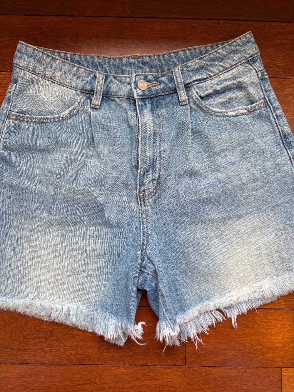 Vervet Denim shorts/ Size M